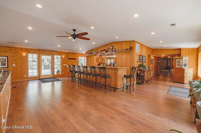 15964 N Songbird LN, Rathdrum, ID 83858