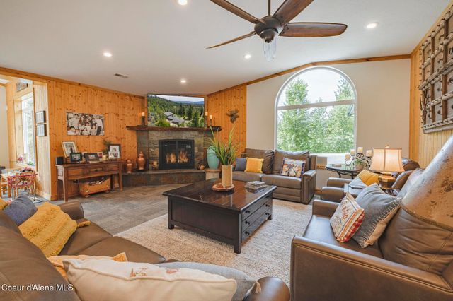 15964 N Songbird LN, Rathdrum, ID 83858