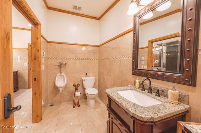 15964 N Songbird LN, Rathdrum, ID 83858