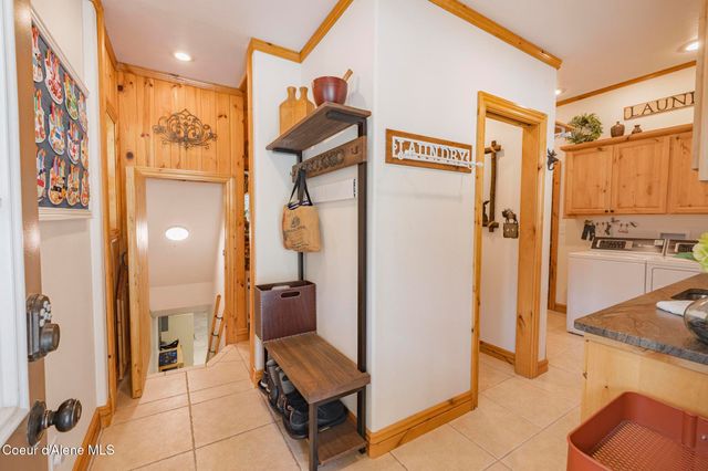 15964 N Songbird LN, Rathdrum, ID 83858