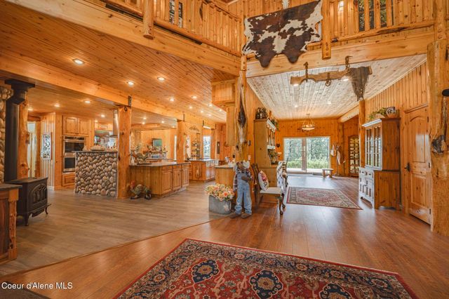 15964 N Songbird LN, Rathdrum, ID 83858