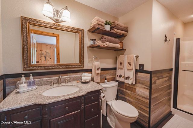 15964 N Songbird LN, Rathdrum, ID 83858