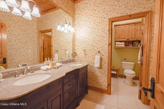 15964 N Songbird LN, Rathdrum, ID 83858