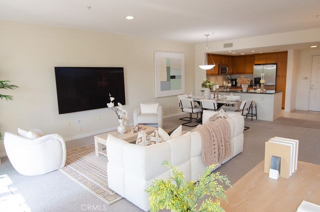931 E Walnut Street 316, Pasadena, CA 91106