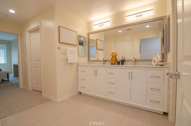931 E Walnut Street 316, Pasadena, CA 91106