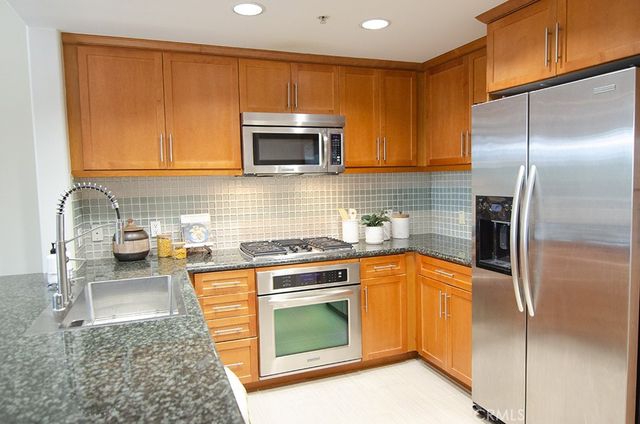 931 E Walnut Street 316, Pasadena, CA 91106