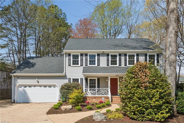 106 Kimberly CT, Yorktown, VA 23692