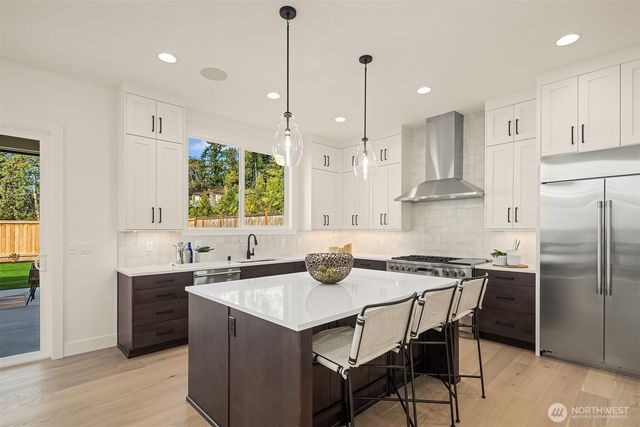 5816 NE 4th Place, Renton, WA 98059