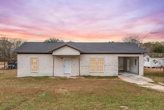 307 NW Williams Cir, Hartford, AL 36344