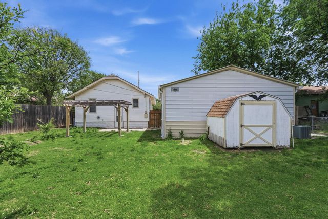 1251 N Smith St, Wichita, KS 67212