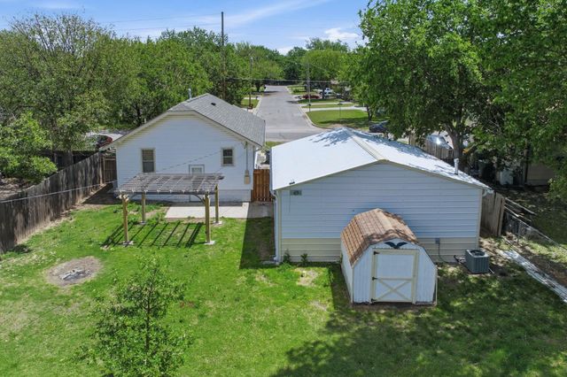 1251 N Smith St, Wichita, KS 67212