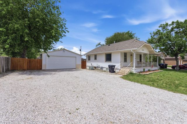 1251 N Smith St, Wichita, KS 67212