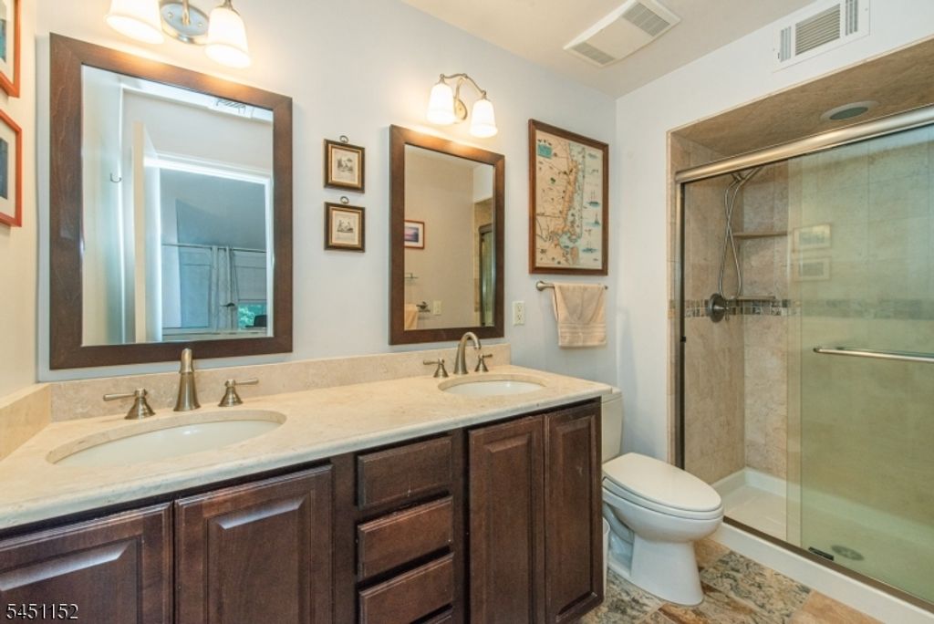13 Stonegate Dr, Roseland Boro, NJ 07068 — photo 16