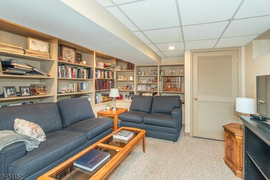13 Stonegate Dr, Roseland Boro, NJ 07068 — photo 21