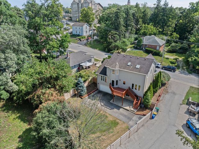307 Cass Street, Lemont, IL 60439
