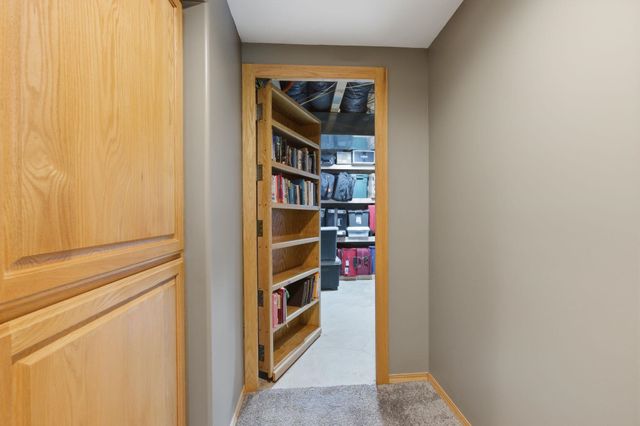 1719 E Aster St, Andover, KS 67219