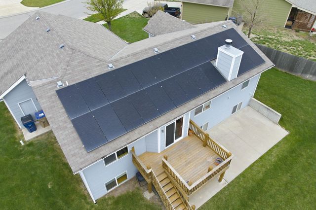 1719 E Aster St, Andover, KS 67219