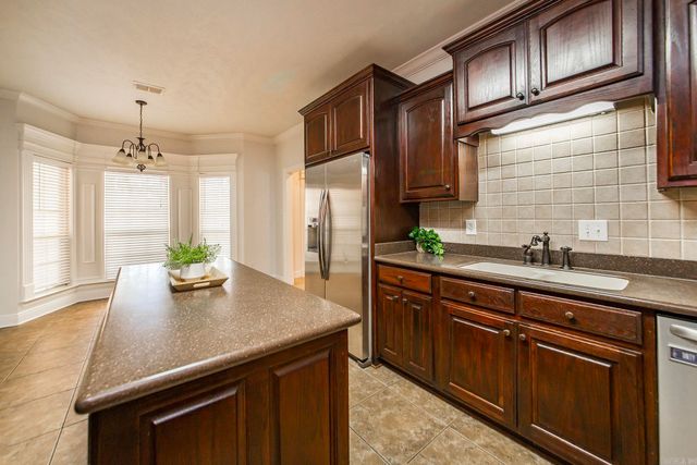 15 Talladega Loop, Cabot, AR 72023