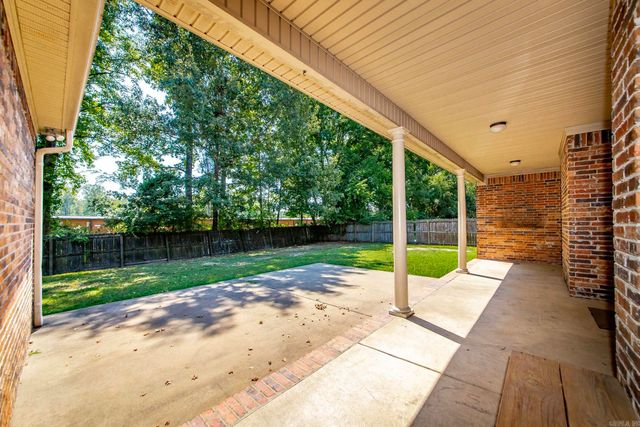 15 Talladega Loop, Cabot, AR 72023