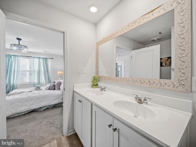 17912 MERIWETHER LEWIS ST, Ruther Glen, VA 22546