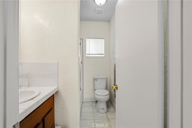 3822 E 7th Street, Long Beach, CA 90804