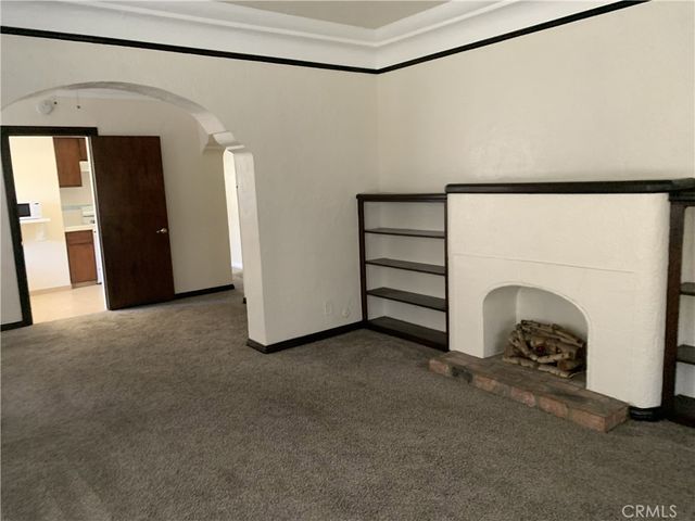 3822 E 7th Street, Long Beach, CA 90804