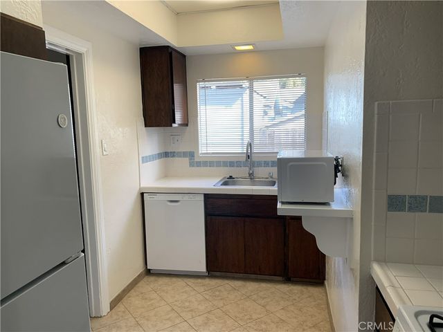 3822 E 7th Street, Long Beach, CA 90804