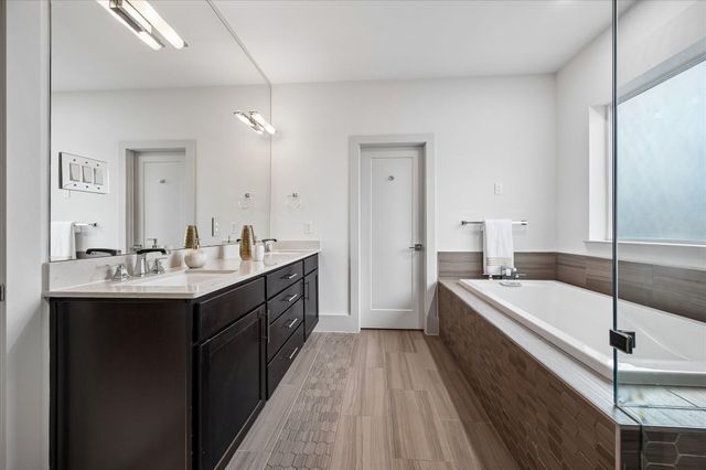 1604 Ovid Street B, Houston, TX 77007