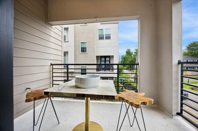 1604 Ovid Street B, Houston, TX 77007