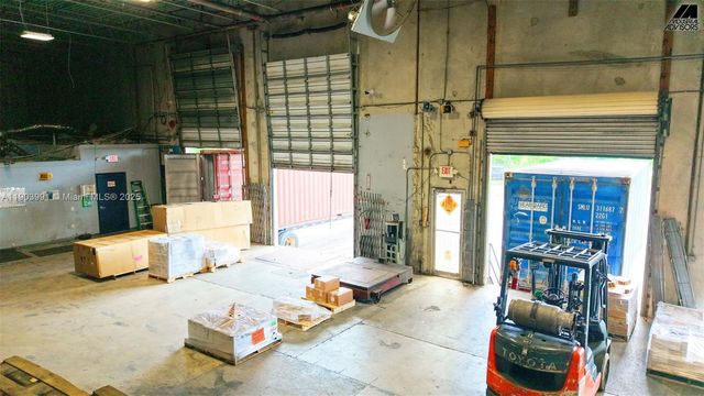 1361 NW 155th Dr, Miami Gardens, FL 33169