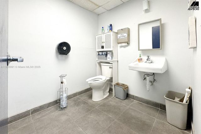 1361 NW 155th Dr, Miami Gardens, FL 33169