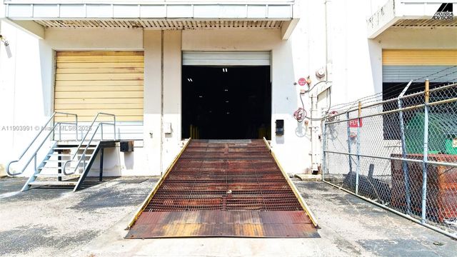 1361 NW 155th Dr, Miami Gardens, FL 33169