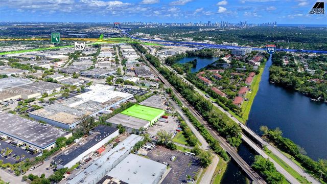 1361 NW 155th Dr, Miami Gardens, FL 33169