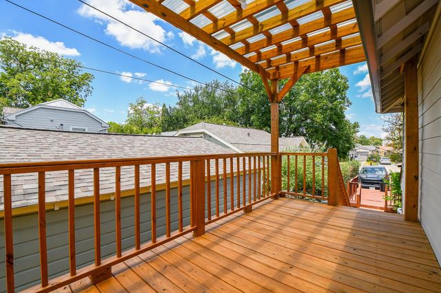 1525 Studewood Street, Houston, TX 77008