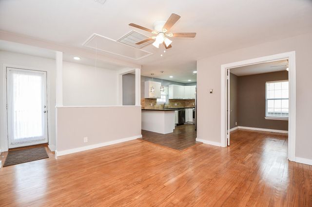 1525 Studewood Street, Houston, TX 77008