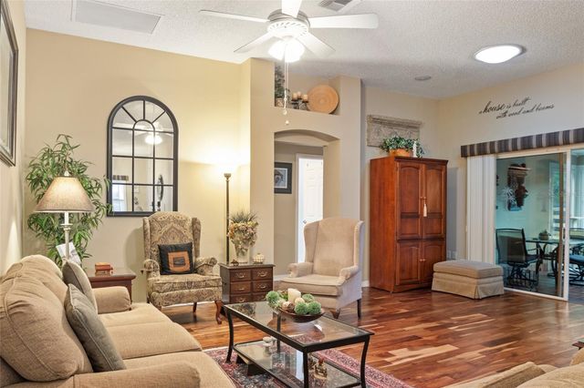 196 PALERMO PLACE, The Villages, FL 32159