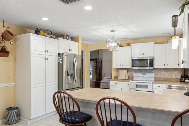 196 PALERMO PLACE, The Villages, FL 32159