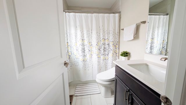 30W001 Brayman Court 001, Warrenville, IL 60563