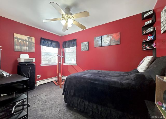 31 Stanley Drive, Shirley, NY 11967