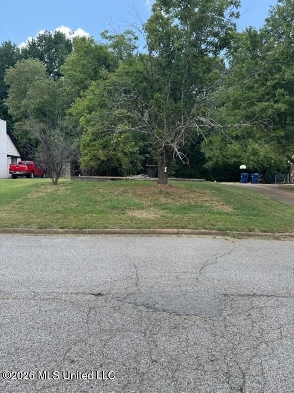 5615 Ingleside Drive, Horn Lake, MS 38637 — photo 3