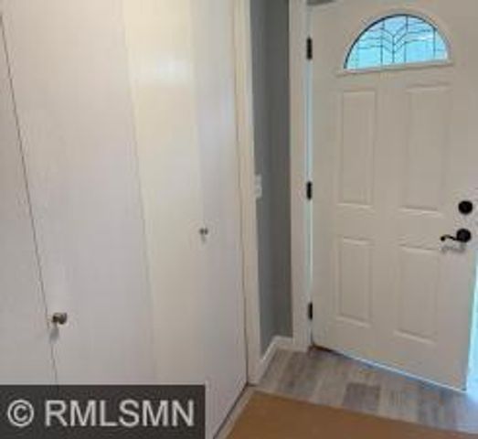 18975 Flora Street NW, Oak Grove, MN 55011