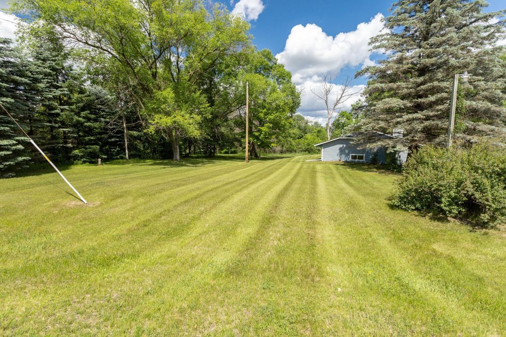 18975 Flora Street NW, Oak Grove, MN 55011 — photo 3