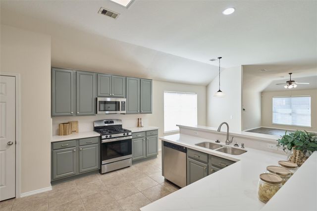 3518 Leaf Vines Drive, Spring, TX 77386