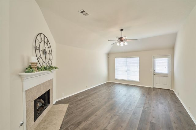 3518 Leaf Vines Drive, Spring, TX 77386