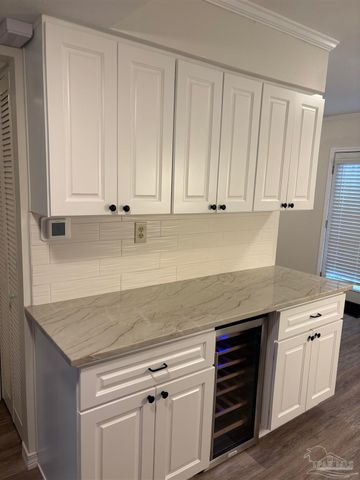 4712 Huron Dr, Pensacola, FL 32507