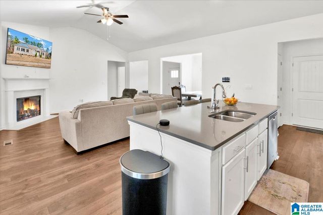 352 ROCK TERRACE DRIVE, Helena, AL 35080