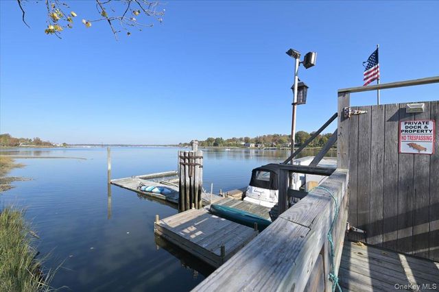 320 E Shore Road 11C, Great Neck, NY 11023