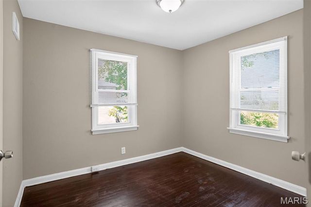 8211 Montreal Drive, St Louis, MO 63132
