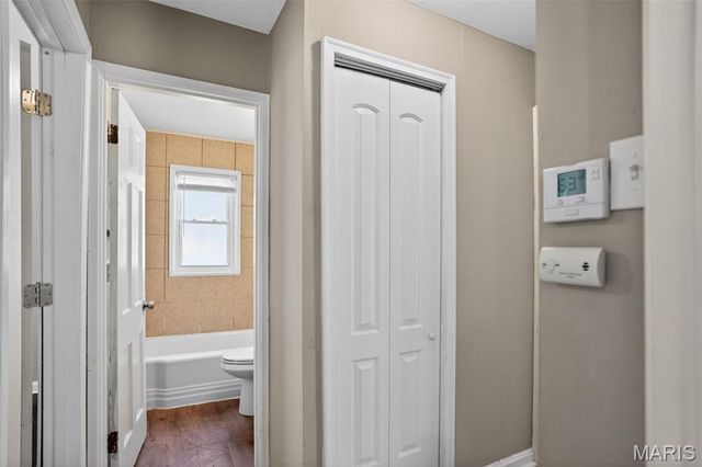 8211 Montreal Drive, St Louis, MO 63132