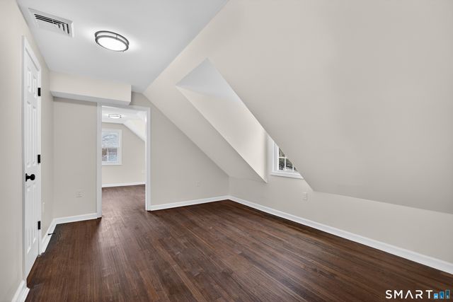 645 Paradise Avenue, Hamden, CT 06514